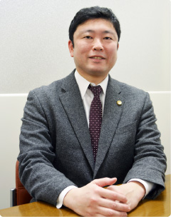 弁護士手塚 真広